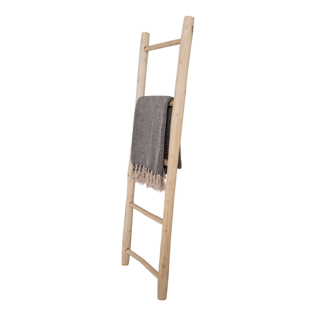 Sprosse – dekorativ stege i teak